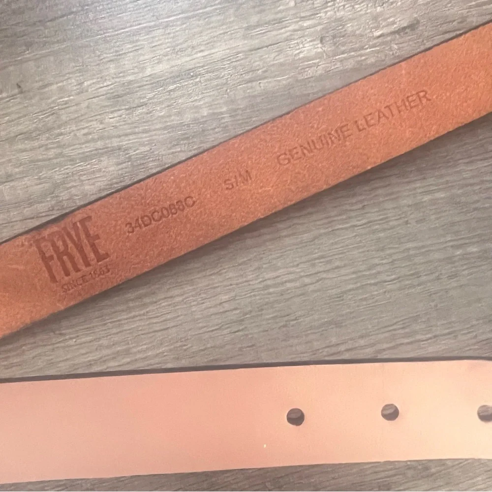 Frye EUC Blush 100% Leather Belt‎ Bag Size S/M